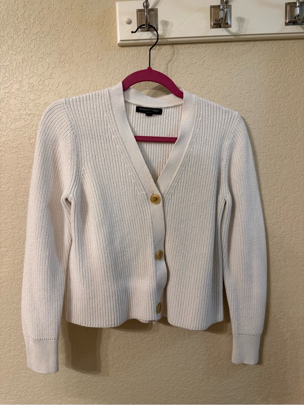 Banana Republic Ivory Ribbed V-Neck Button Cardigan